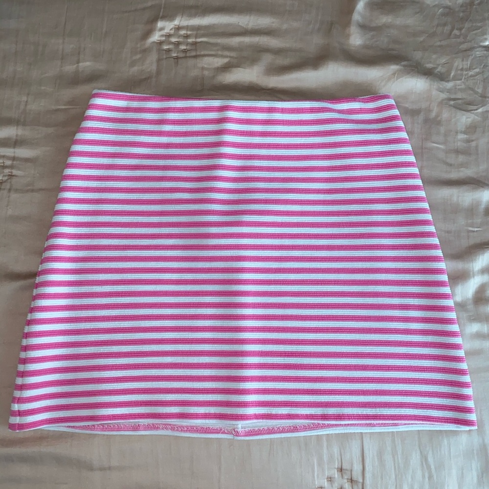 lilly pulitzer pencil skirt in pink stripe